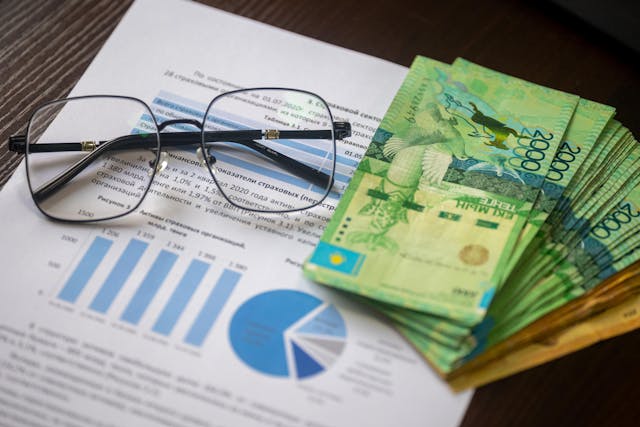 CASS dividende 2025: baza de calcul, studii de caz