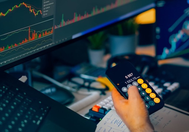  Investitiile financiare. GHID complet privind tratamentul fiscal si contabil, monografii si studiu de caz